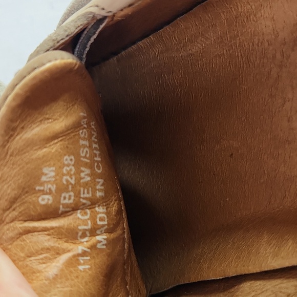 Tommy Bahama Sportside Boat Loafer shoes. Size 9.5 - Picture 6 of 8